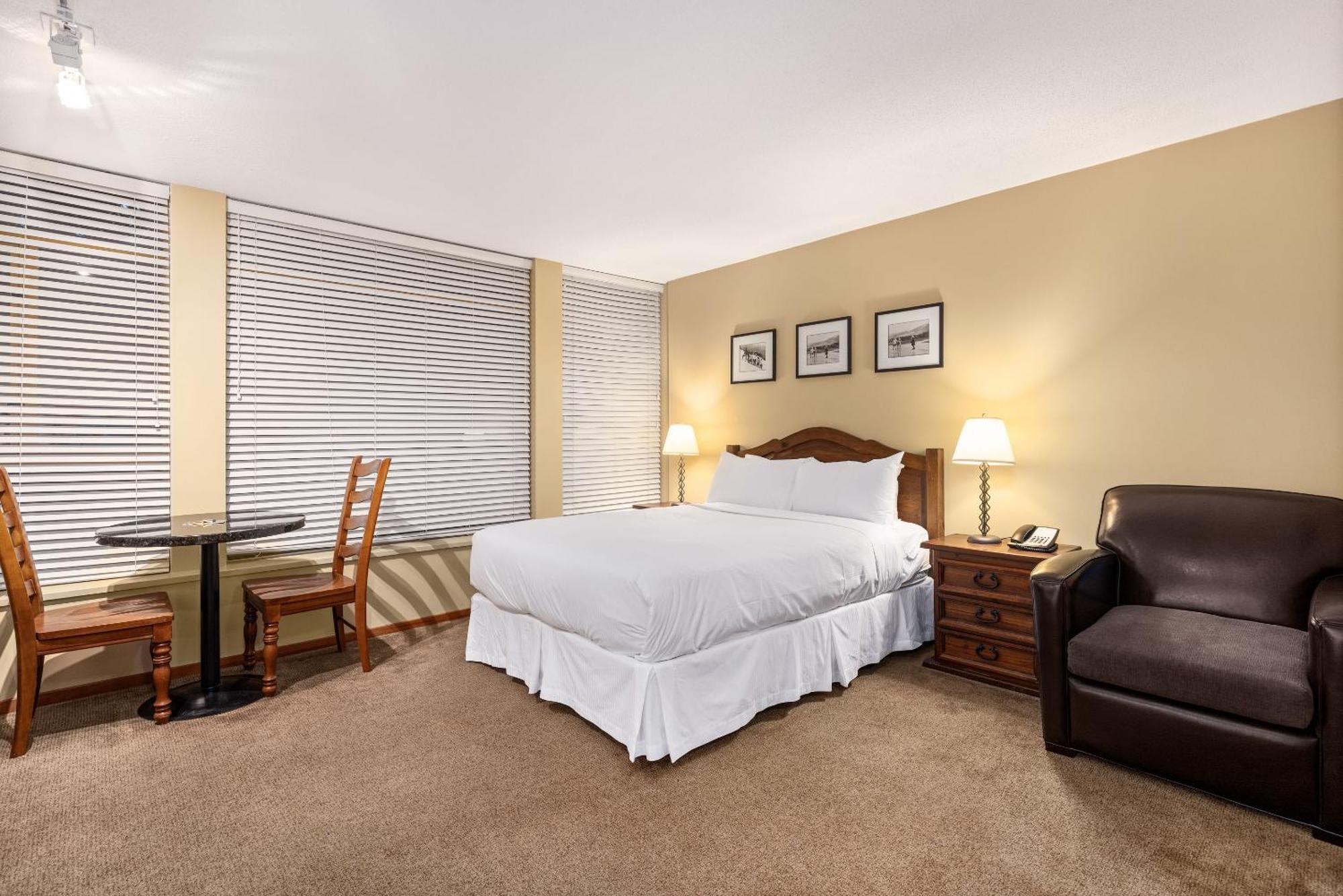 Spring Summer Special Cascade Lodge Suite Wifi 2 Hot Tubs Pool Gym Sauna Ski & Bike Storage Room Уистлер Экстерьер фото
